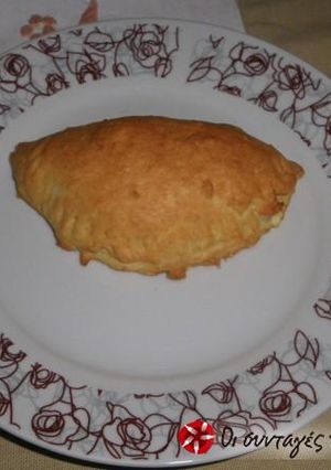 A picture of Mini cheese pies with feta cheese.