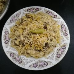 A picture of Yakhni polao restaurant style 😋😋.