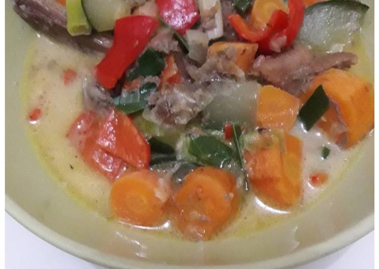 Recipe of Speedy Fitfam Chicken Soup