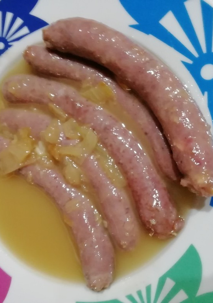 Una foto de Salchichas Frescas al vino Blanco 🍷