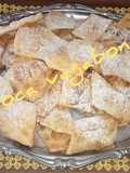 Chiacchiere di Carnevale (con il latte nell'impasto)