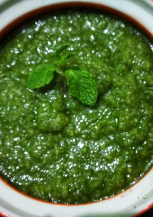 A picture of Mango Chutney.