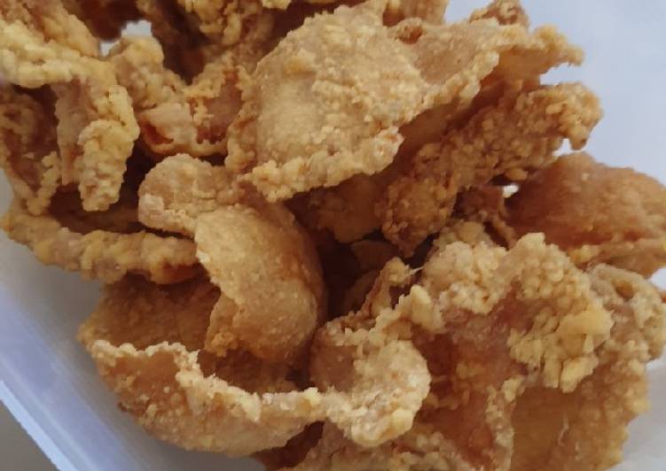 Kulit ayam kriuk.. tahan sampai 1bln di toples 😁
