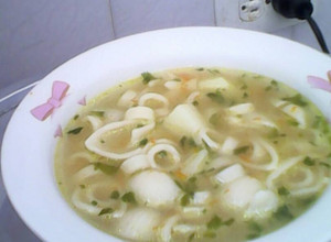Una foto de Sopa de pastas argollas