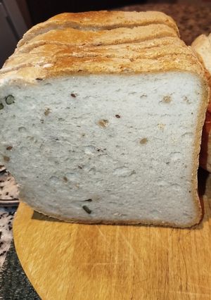 Foto principal de Pan de molde sin gluten con multisemillas, medidas según la harina utilizada