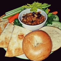 A picture of Mike's Versatile Roasted Garlic Spread.