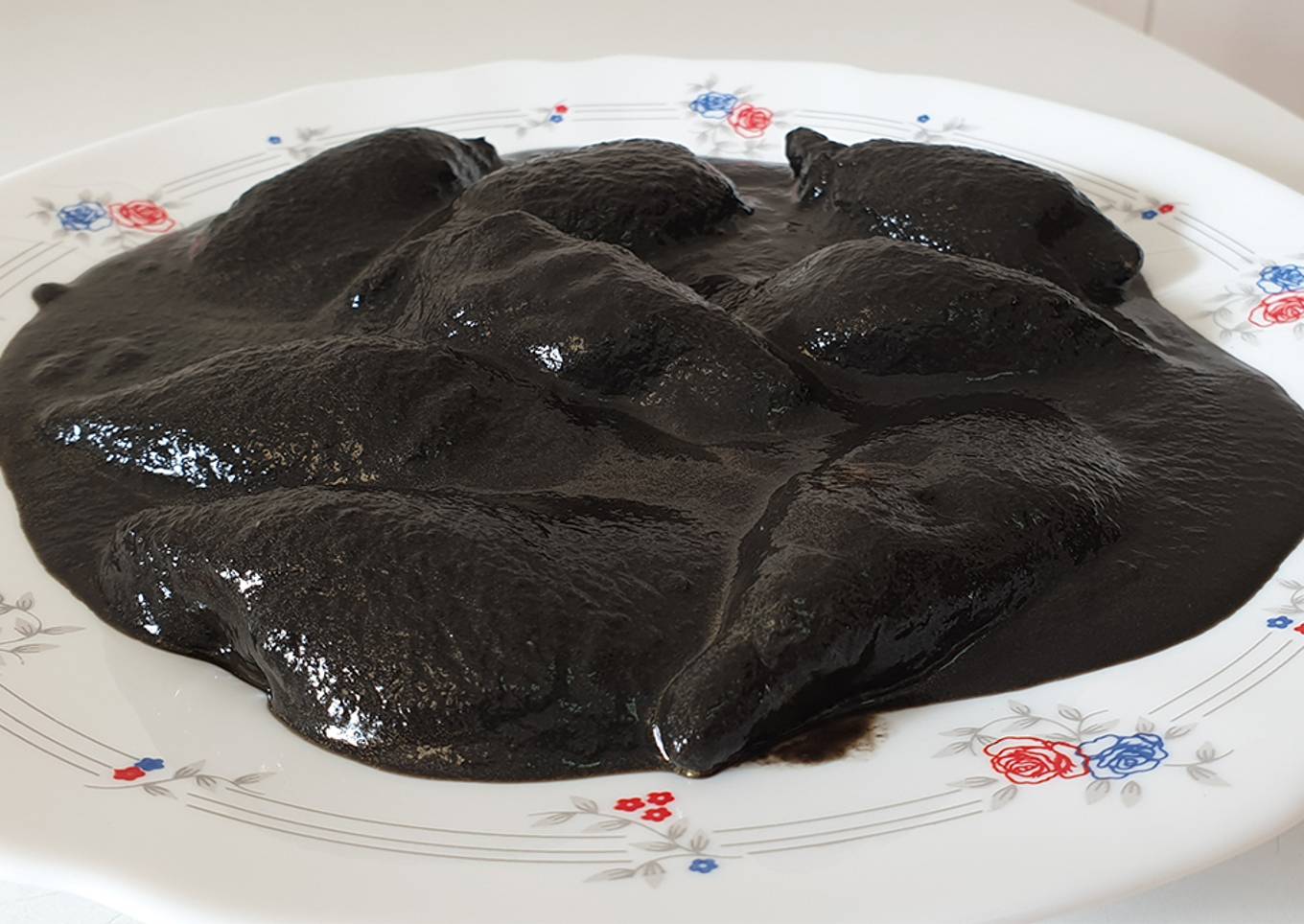 Chipirones en su tinta