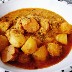 A picture of Potato in curd gravy(dahi waale aloo).