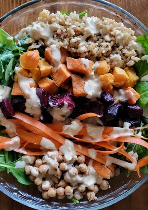A picture of Roasted Roots Buddha Bowl.