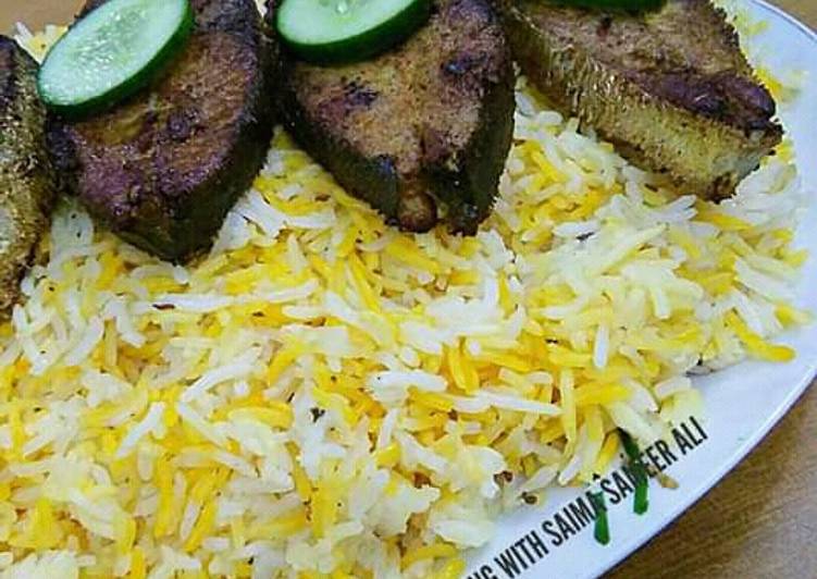 Easy Way to Make Perfect Fried fish with garlic fried rice #cookpadapp