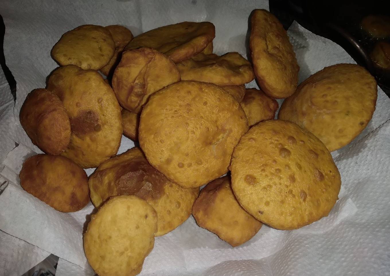 Mandazi with cardamom pods #favoritekidsrecipe