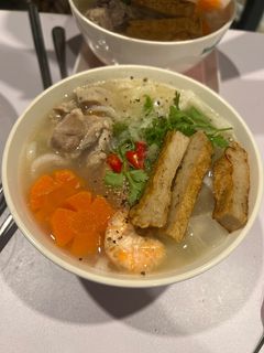 Hình của món Bánh canh bột xắt chả cá.