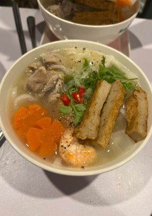 Hình của món Bánh canh bột xắt chả cá.