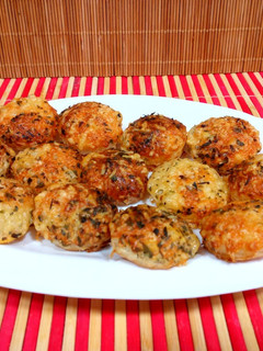 Una foto de Aperitivos de hojaldre y parmesano