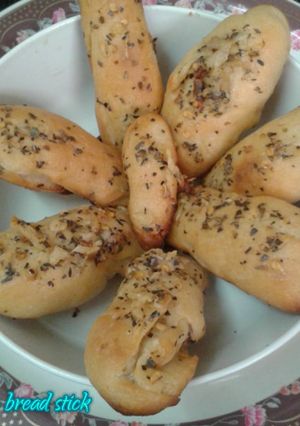 A picture of Garlic bread stick.