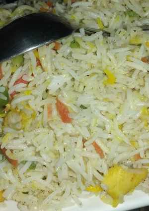 A picture of Chicken fried rice.