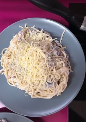 Una foto de Espaguetis a la carbonara