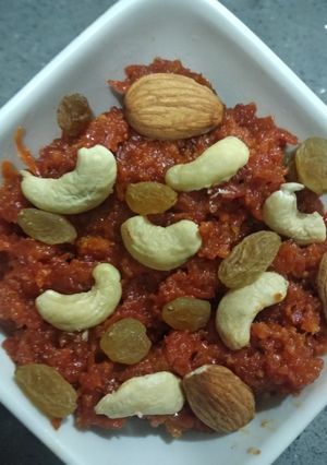A picture of Gajar halva.