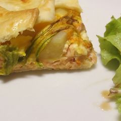Salmon fillet, potato and pumpkin flower pie A picture of Salmon fillet, potato and pumpkin flower pie.