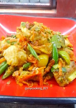 Foto resep Resep Ikan Cucut Bumbu Kuning Tanpa Santan