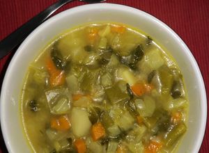 Foto principal de Potaje de lechuga y verduras