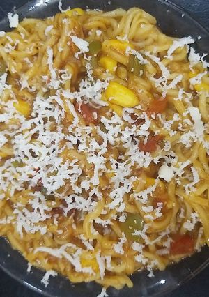 ચીઝ તડકા વૅજ મેગી(cheese maggi in Gujarati) રેસીપી મુખ્ય ફોટો