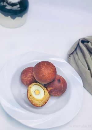 A picture of Nigerian egg rolls.