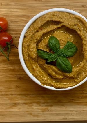 A picture of 15’ Moroccan Fava Bean Dip (Ful Madamous) #vegan #vegetarian.