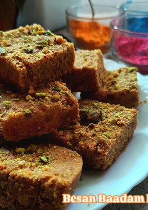 A picture of Besan Baadam Barfi.