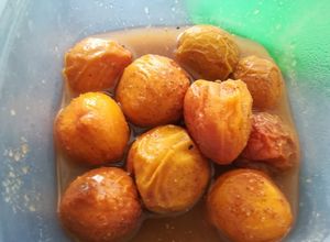 Una foto de Duraznos en almíbar con canela y jengibre