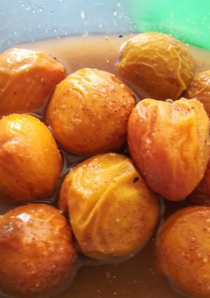 Una foto de Duraznos en almíbar con canela y jengibre
