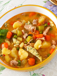 Zöldborsós, pulykaraguleves recept fotója
