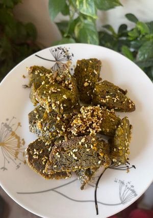 A picture of Coriander roll or cutlets.
