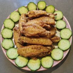 A picture of Fried Chicken Wings.