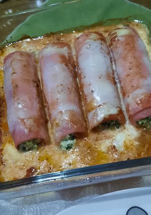 Una foto de Canelones sin masa con 5 ingredientes