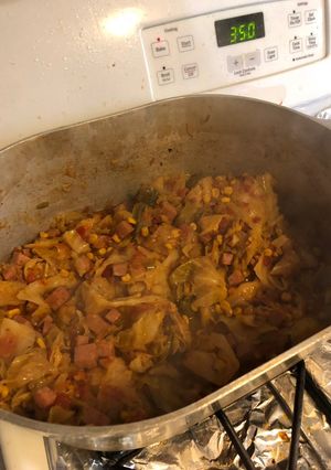 A picture of Cajun cabbage /Bourgoo.