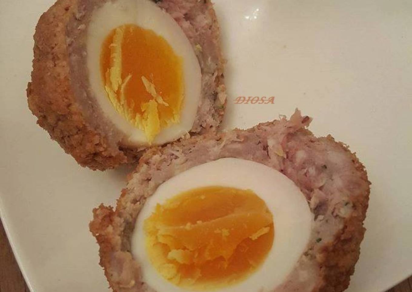 Huevo a la Escocesa<br />      (Scotch egg)