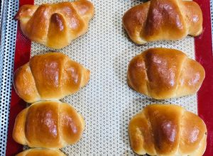 Hình của món Bánh mì cua phô mai nhí.