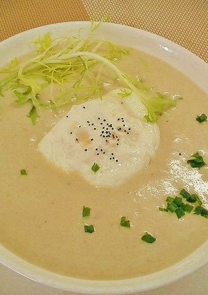 Foto principal de Crema de calabacín con parmesano