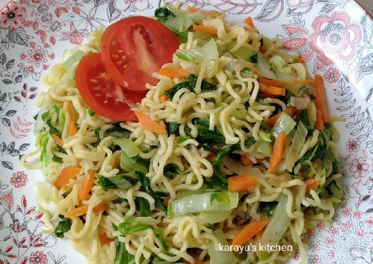 Bagaimana Menyiapkan Mie Goreng Sayur Gurih, Bisa Manjain Lidah