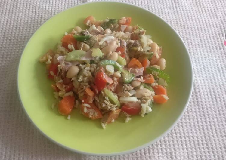 Ensalada de judías blancas y arroz