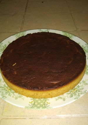 A picture of Homemade Eggless Vanilla Cake (Microwave, first try).