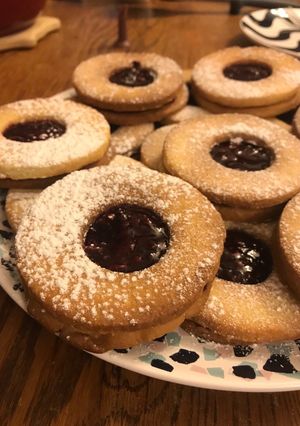 A picture of Butter almond cookies.