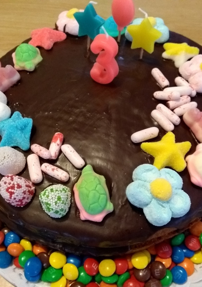 Una foto de Tarta de chuches para el cumpleaños de Emma