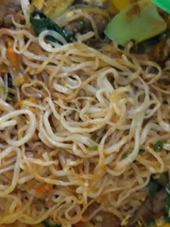 Foto resep Mie goreng ayam shirataki