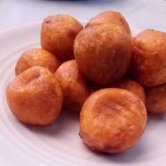A picture of Bobobi bola bola ubi.