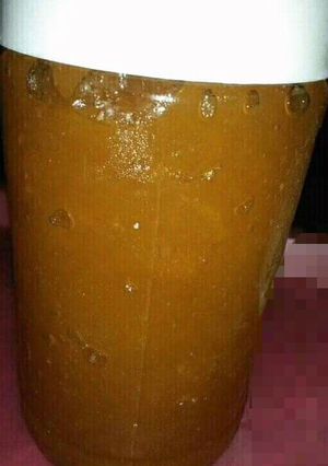 A picture of Apple jam🍎🍏.