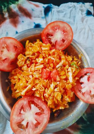 बंदगोभी और टमाटर की सब्जी(bandgobi aur tamatar ki sabji recipe in hindi) रेसिपी मुख्य फोटो
