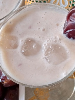 A picture of Date & Chocolate Shake.