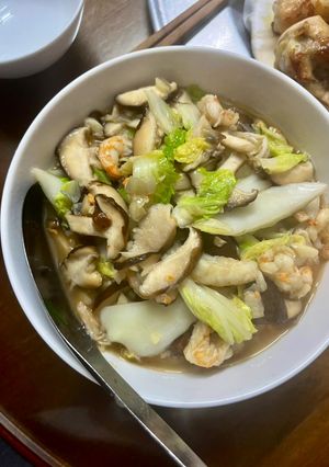 Hình của món Nấm đông cô xào cải thảo, tôm.